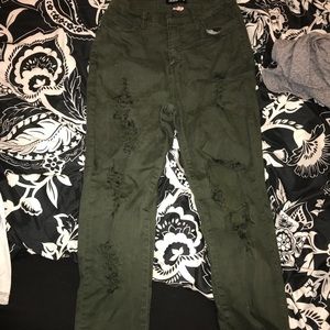 Green Fashion Nova ripped jeans Size 9 High wasted